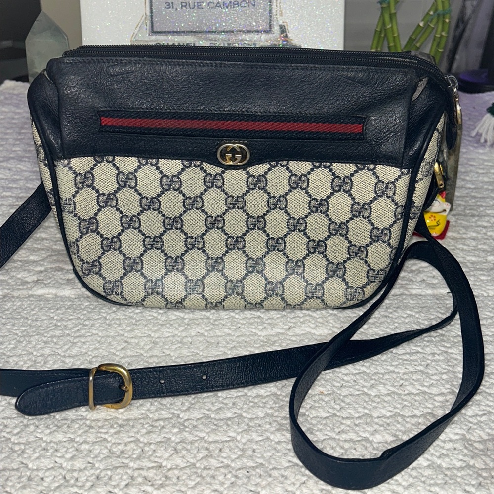 Gucci Vintage Crossbody Project Piece